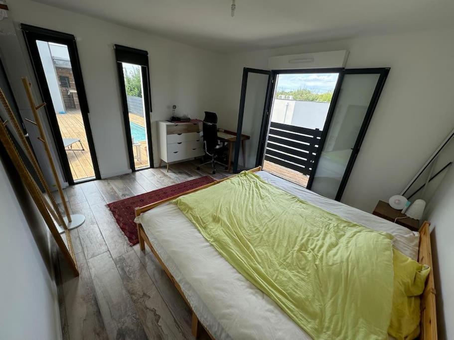 Luxury Villa With Pool And View Жувиньяк Экстерьер фото