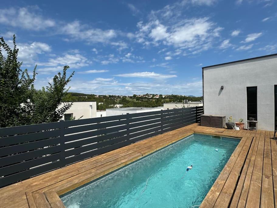 Luxury Villa With Pool And View Жувиньяк Экстерьер фото